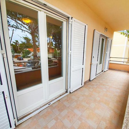 Apartmani Steli Vir Quarto foto