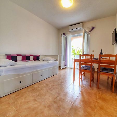 Apartmani Steli Vir Quarto foto